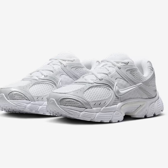 Nike V5 RNR women’s shoes - Picture 5 of 10